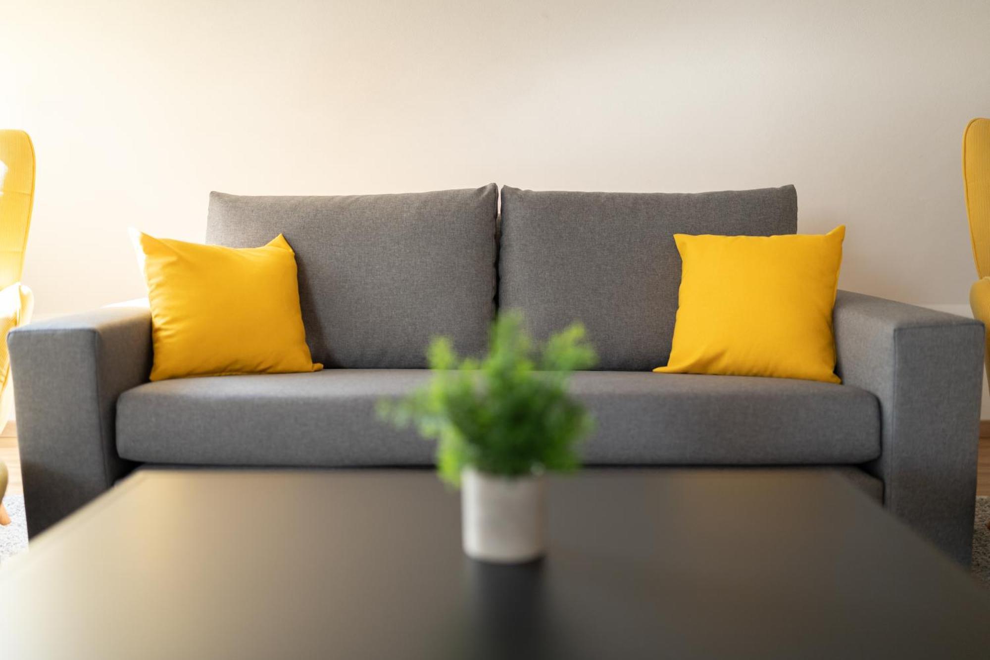Ibm I Bertrandt I Kueche I 6 Per. Apartment Ehningen ภายนอก รูปภาพ